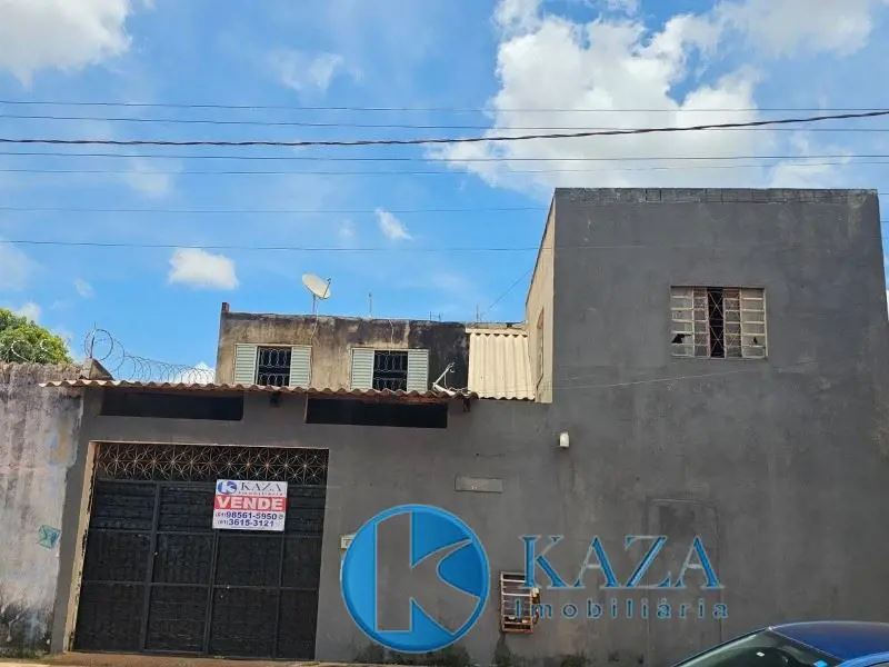 Localização Estratégica: Próximo ao restaurante comunitário, comércios e escolas...