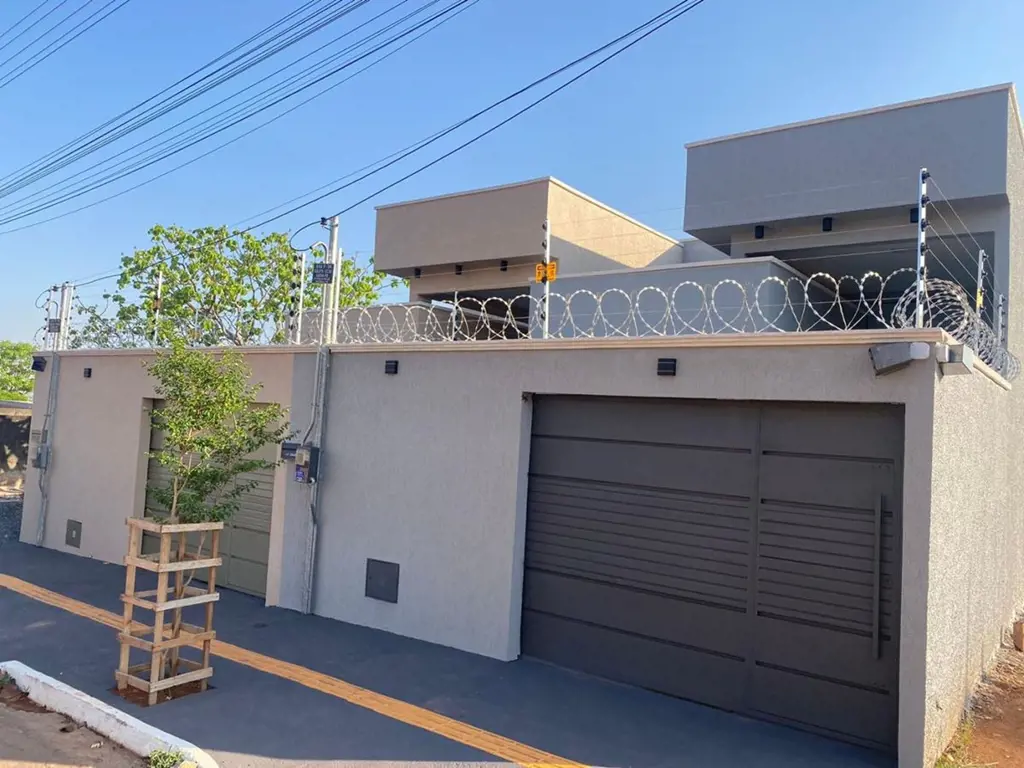 Casa Setor Failcalville 2 Casas de alto padrão 3 quartos, sendo 1 suite Toda no ...