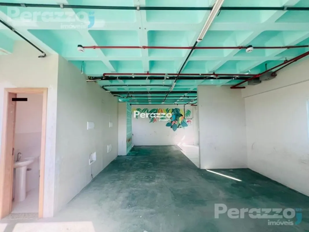 Excelente Sala Comercial no Edifício Jardim Acrópolis por R$ 3.999,08 2 Meses de...
