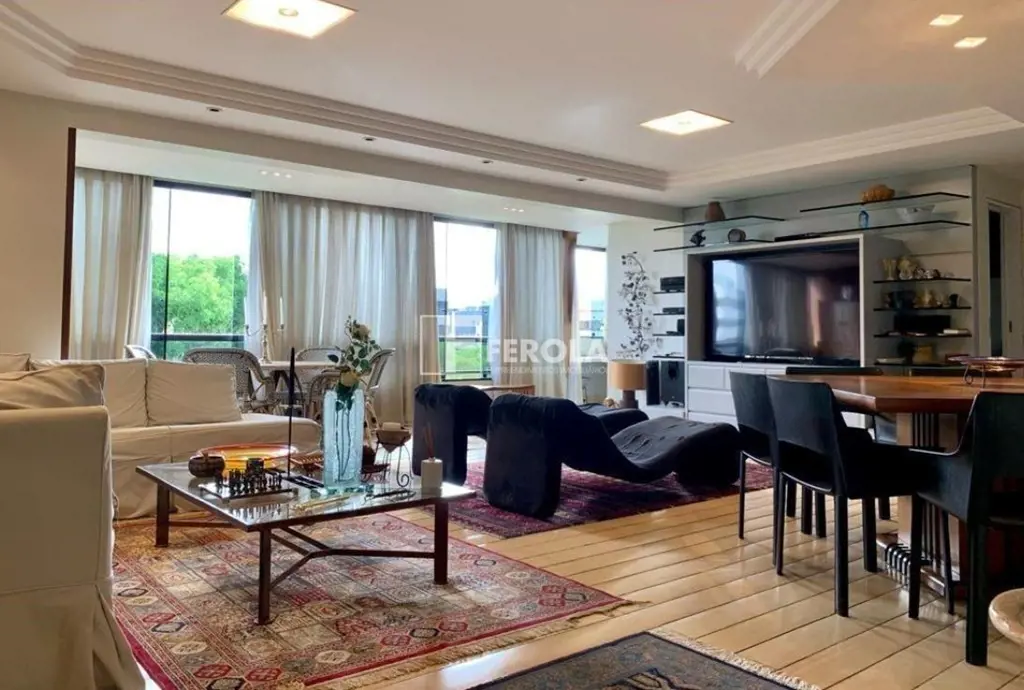 FEROLA 24 ANOS ESPECIALISTAS NO SUDOESTE VENDE EXCELENTE APARTAMENTO NA QUADRA M...