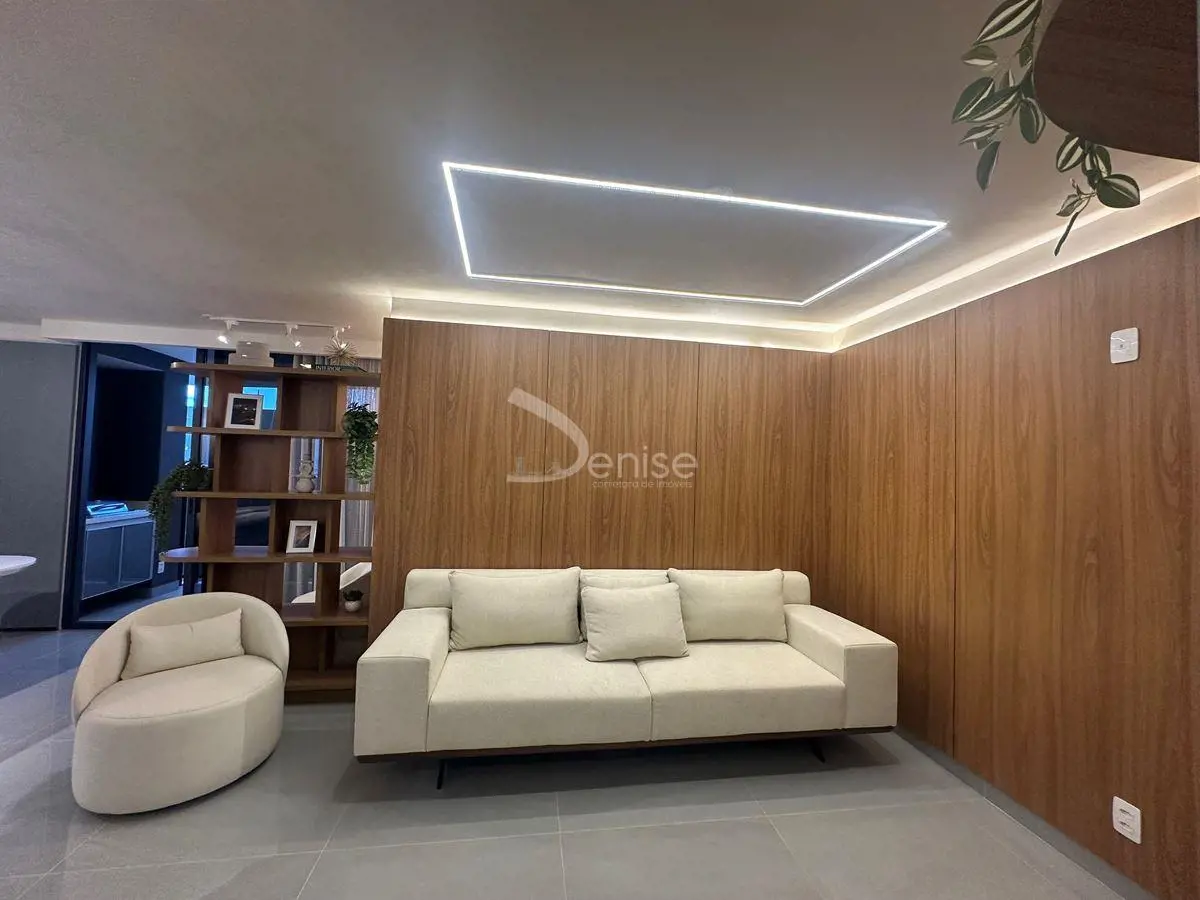 THE VIEWArquitetura contemporânea e uma vista de tirar o fôlego!Torre única com ...