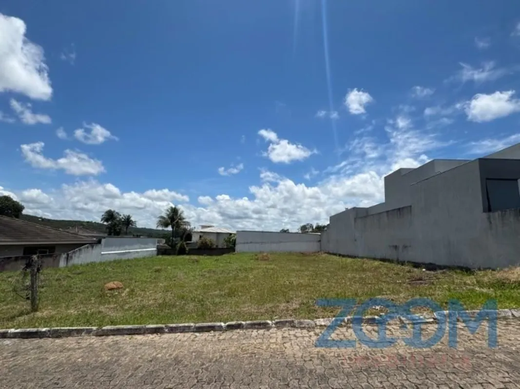 Ótima Oportunidade! Terreno de 600m² no Condomínio Quintas do Sol - Jardim Botân...