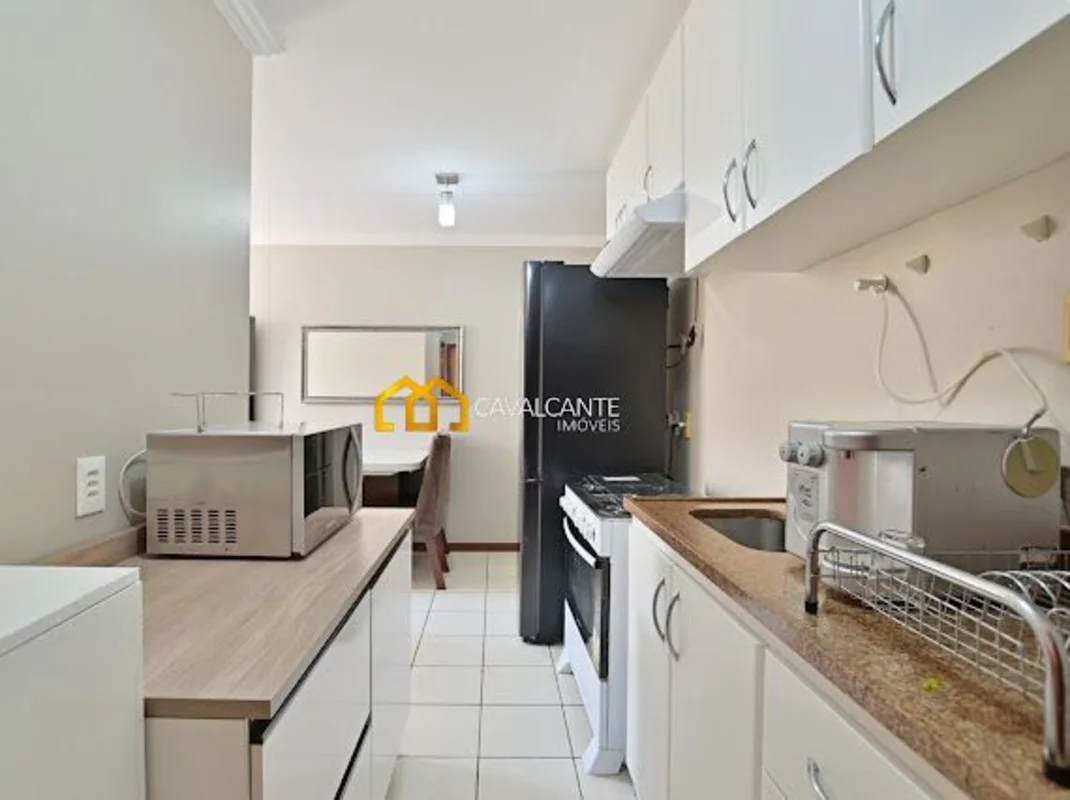 Descubra um apartamento mobiliado com 2 quartos e 1 vaga de garagem, localizado ...