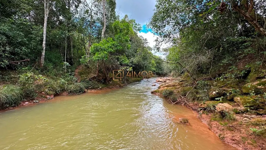 Para investidor!Magnífico para loteamento. 17,25 hectares - O local pode ser tra...