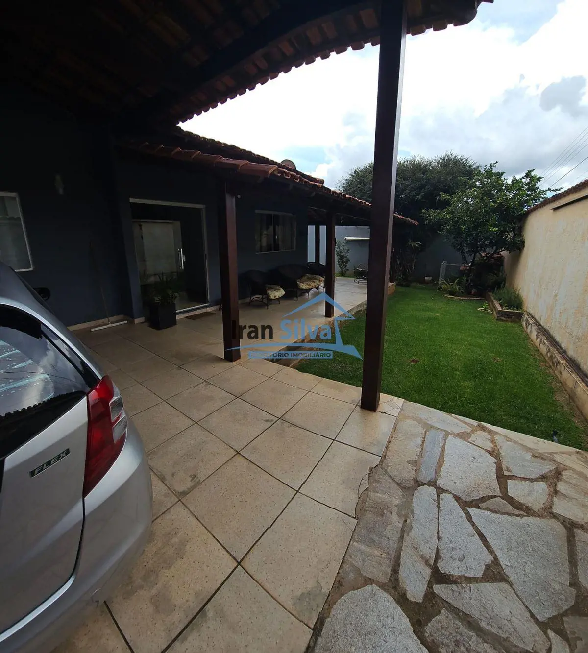 IRAN SILVA VENDE CASA NO CONDOMÍNIO VIVENDAS SERRANA, SOBRADINHO/DF.OBS: ACEITA ...