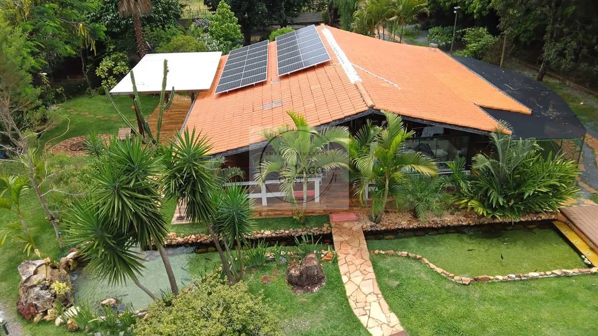 UM PEQUENO PARAÍSO EM CONDOMÍNIO NO LAGO OESTE- PORTEIRA FECHADALinda Jardinagem...