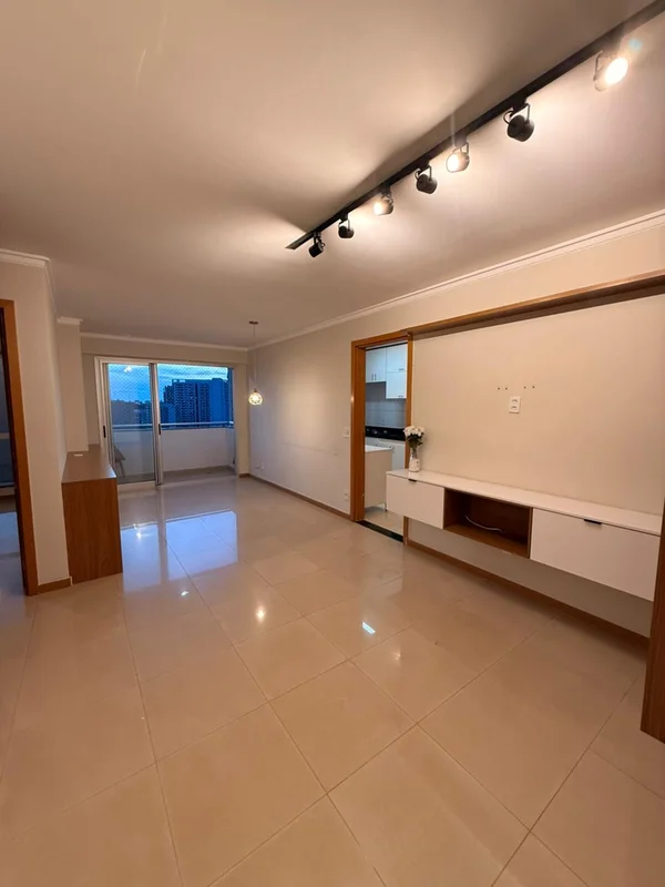 apartamento com planta excepcional, arejado, claro, rico em armários planejados,...