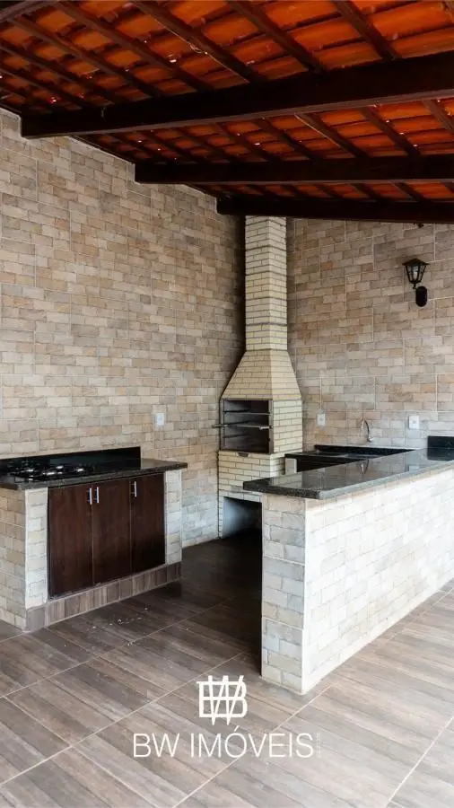  Casa à Venda no Bairro Anhanguera, Goiânia – 3 Quartos, Suíte, 3 Vagas e Locali...