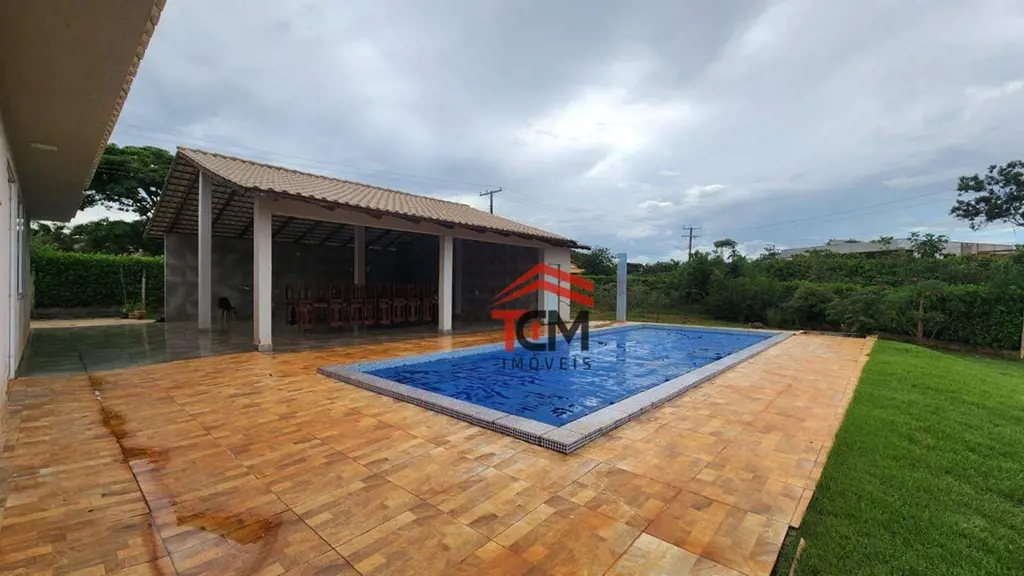 Chácara à venda no condomínio Terra do Boi 1, em Hidrolândia, com excelente padr...