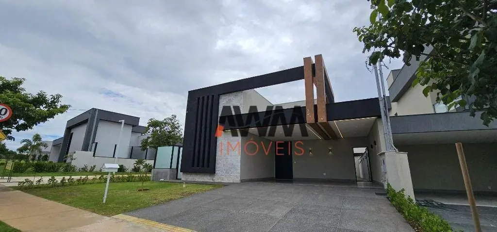 CÓDIGO CA0499 Casa nova em condomínio fechado com 3 suítes plenas, sala dois amb...