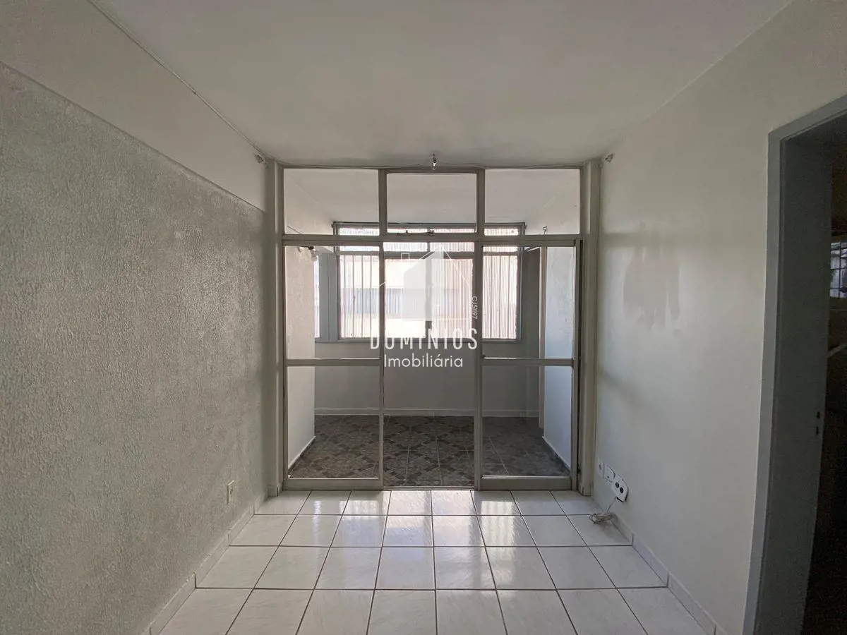 Excelente apartamento no Edifício Minas Gerais, na CSB 07, em uma das regiões ma...