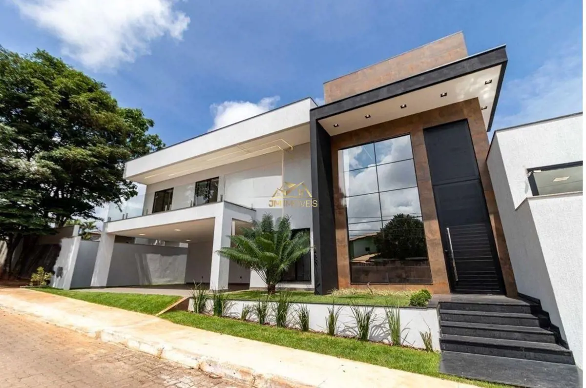 A JM Imóveis vende excelente casa no condomínio Fraternidade, Setor Habitacional...