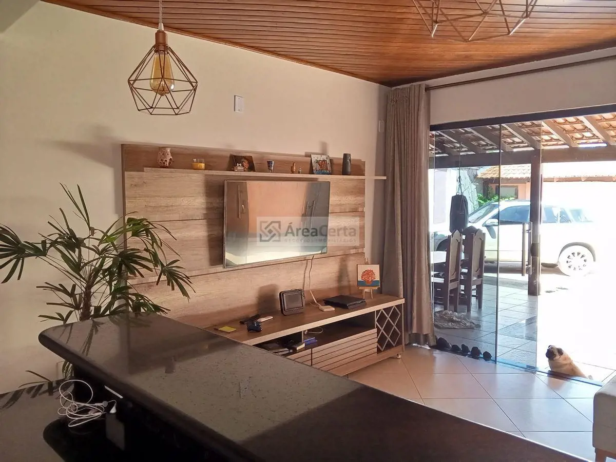 Excelente casa térrea escriturada ( SEM LAJE E SEM HABITE-SE PARA FINANCIAR ), l...