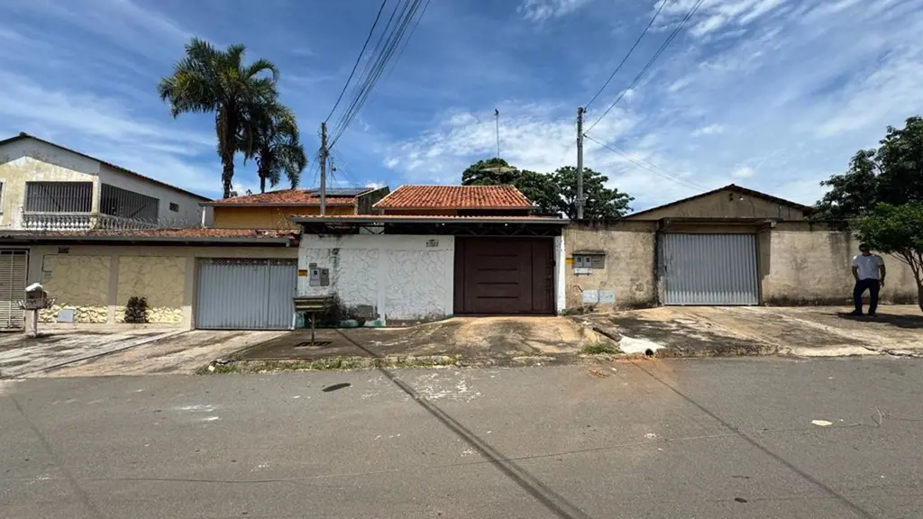 Vende-se um Casa Térrea no Setor Vila Brasília, Casa, ampla e completa, ideal pa...
