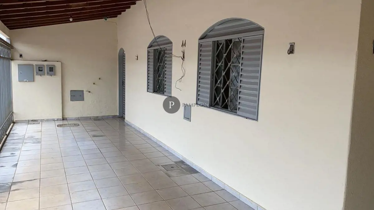 Casa em uma das melhores quadras do Guará QE 3 !Localização privilegiada, 400 me...