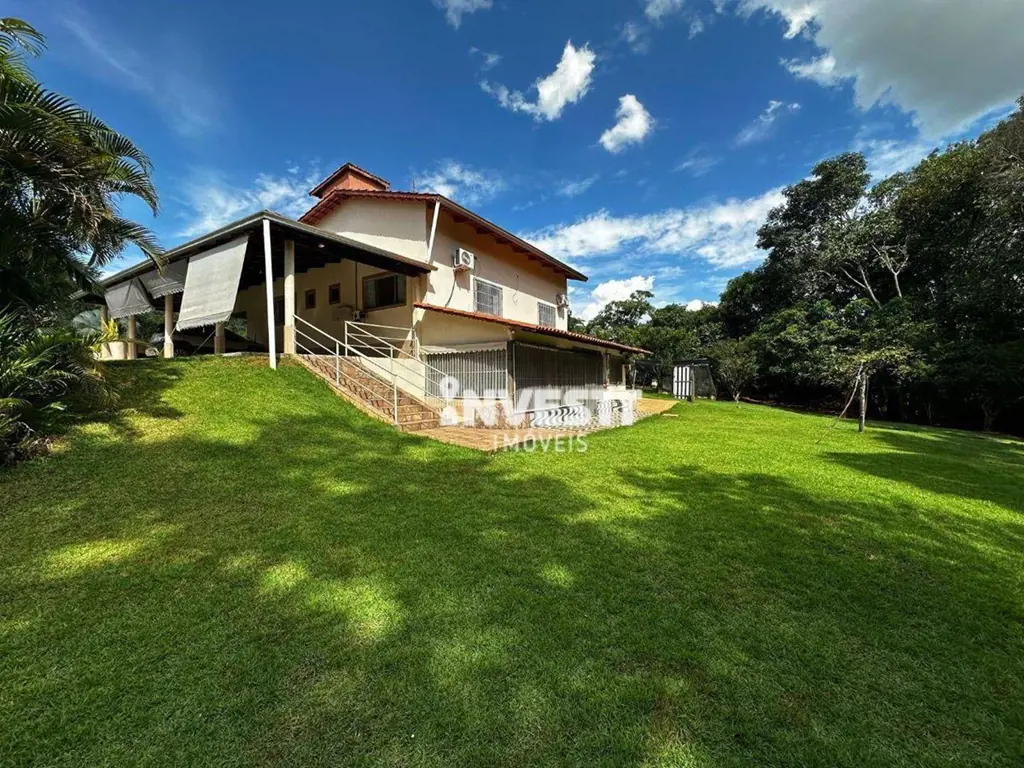 Vende-se Chácara no Condomínio Alto da Boa Vista 7.162m² de Terreno com localiza...