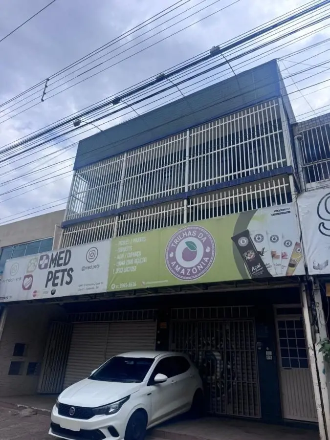 QNP 13 Conjunto Z, Ceilândia NorteAvenida Principal prédio com uma excelente loc...