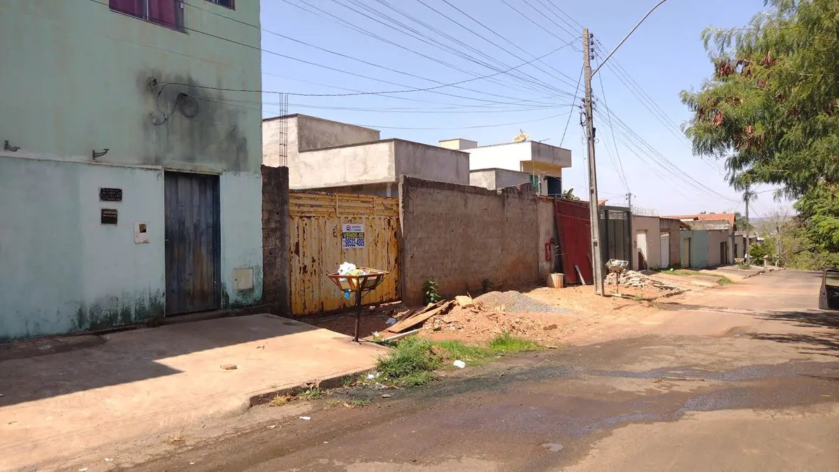 VENDE LOTE NO RESIDENCIAL CIDADE VERDE, GOIÂNIA - GOIÁS. 12/02/25