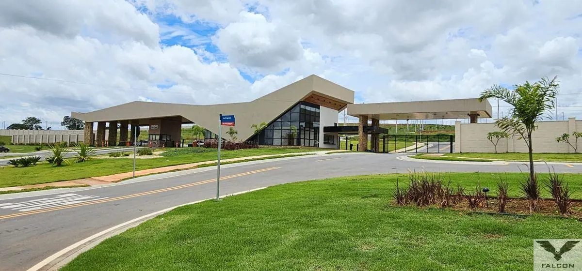 OPORTUNIDADE: Vendo lote quitado barato no Vinhas Flamboyant a 5 minutos do Alph...