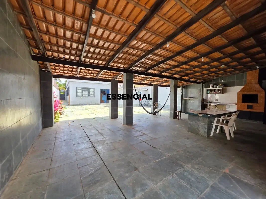 CASA À VENDA 3 QUARTOS | ÁREA GOURMET | CHURRASQUEIRA | BANHEIRA | ARMÁRIOS PLAN...