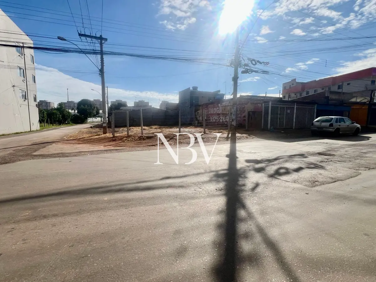 ÓTIMA OPORTUNIDADE DE INVESTIMENTOLocalização: QNO 18, conjunto 78, Lote 20Valor...