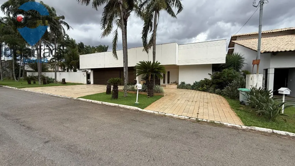 Condomínio Jardim FlorençaLocalização privilegiada do condomínio!Área construída...