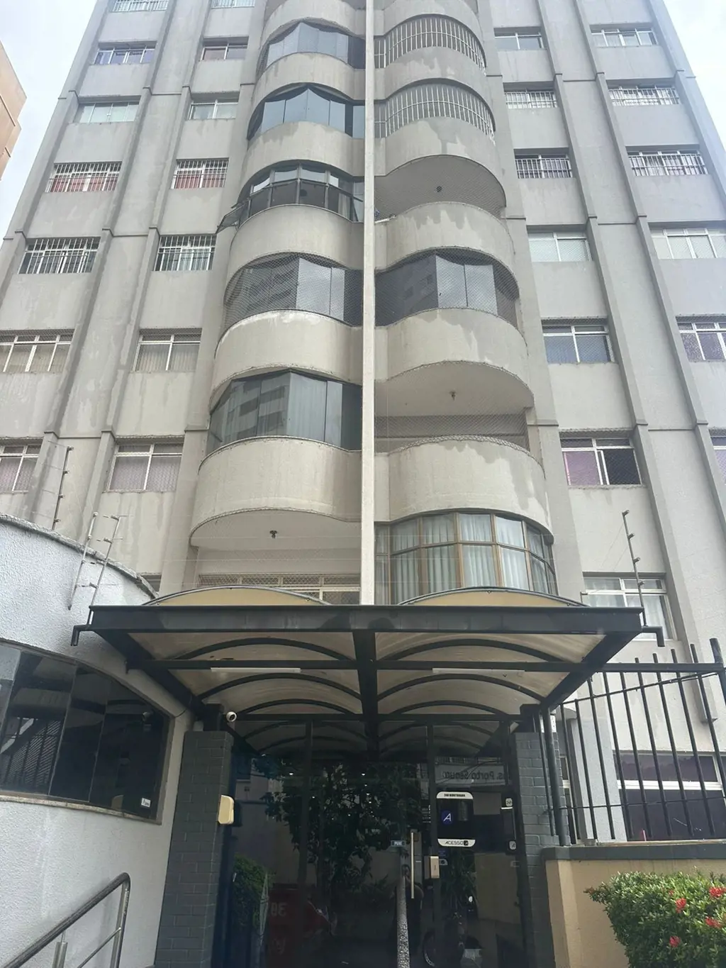 Valor: R$ 450.000Unidade disponível :202Financia? SimEndereço: Rua S6Nome Edific...