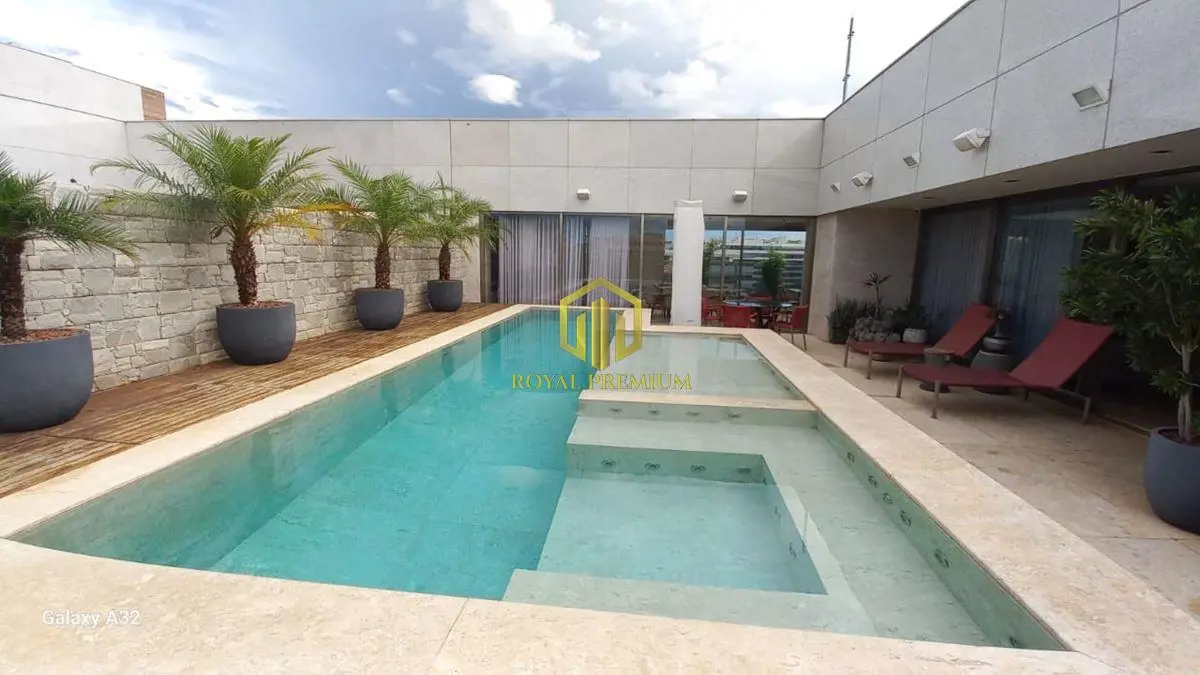 Royal Premium vende a melhor e mais aconchegante cobertura mobiliada do Noroeste...