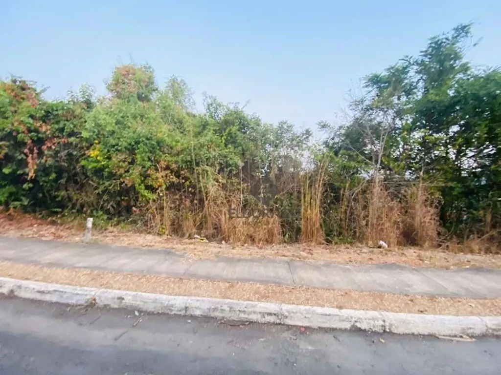 ELDORADO IMOBILIÁRIA VENDEÓtimo Lote no Condomínio Reserva Santa MônicaÁrea: 1.0...