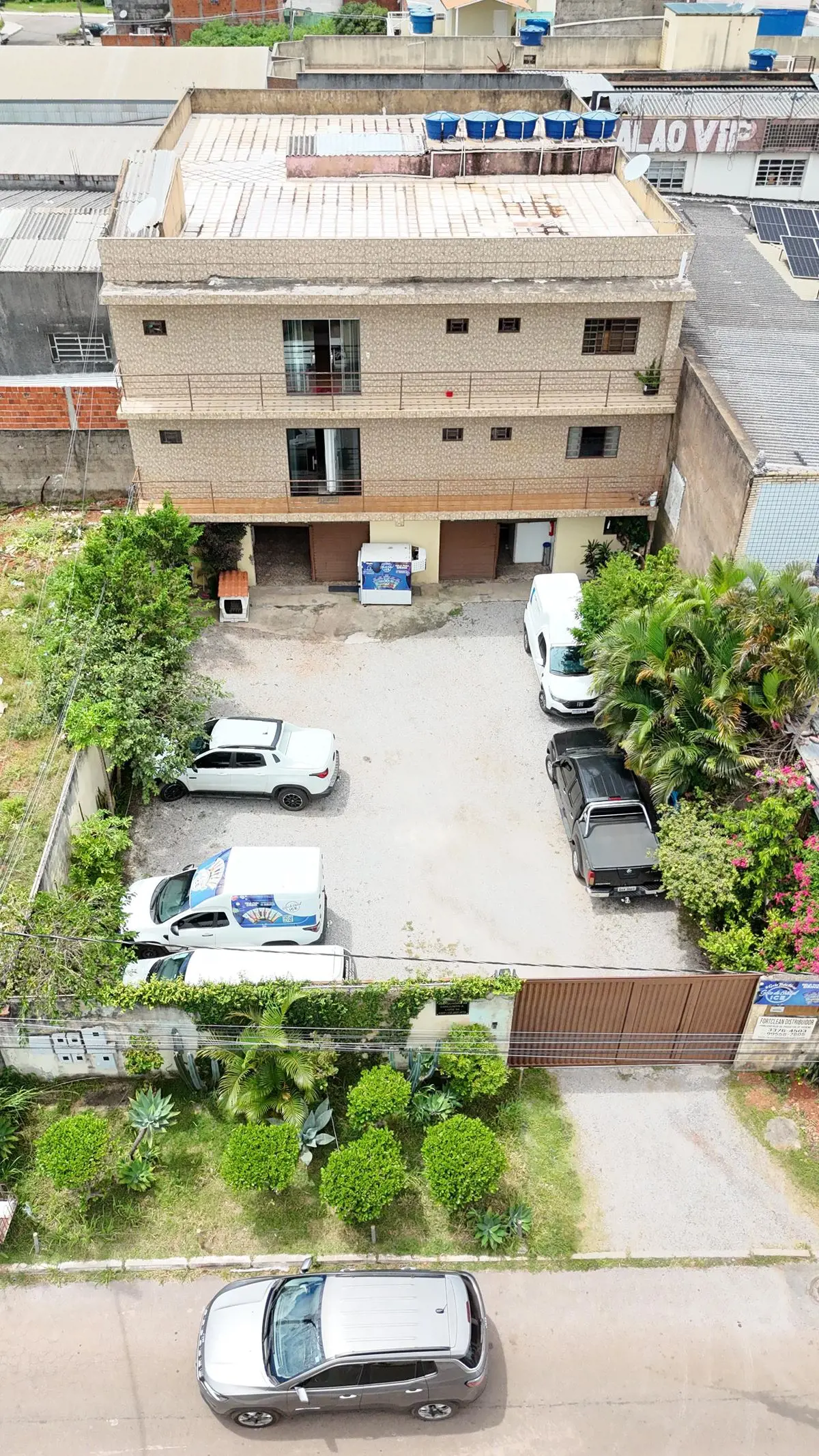 Ideal para centro de distribuiçãoImóvel situado na Área de Desenvolvimento Econô...