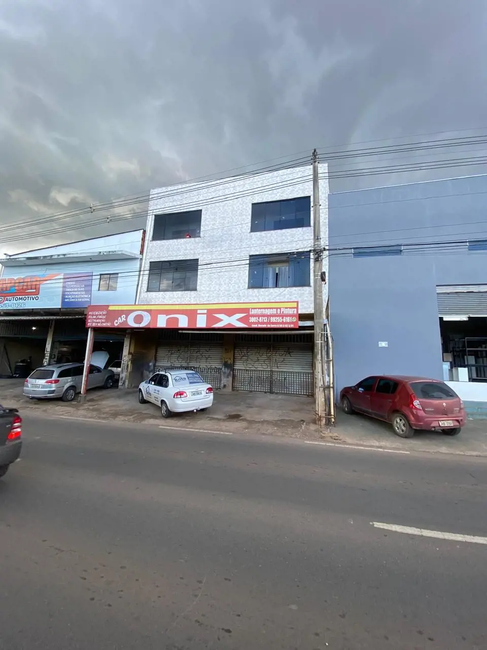 ÓTIMO PRÉDIO COM 3 andares COMERCIAL/RESIDENCIAL COM A RENDA APROXIMADA DE R$ 10...