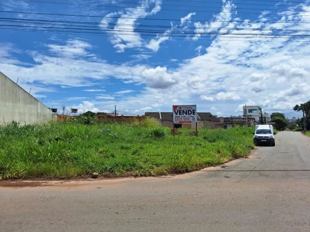 Excelente oportunidade de investimento comercial ou residencial no Bairro Cardos...