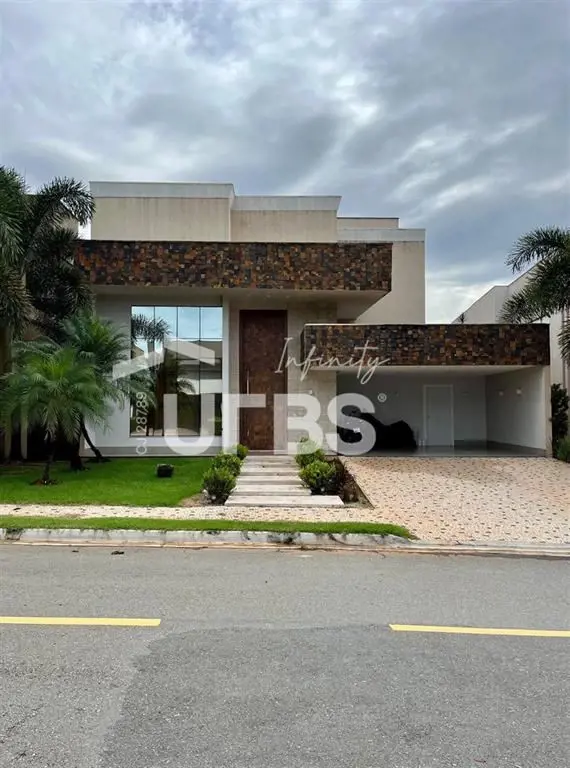 COD U-0020885 - Casa à Venda no Portal do Sol Golfe Green – Goiânia-455m² de ter...