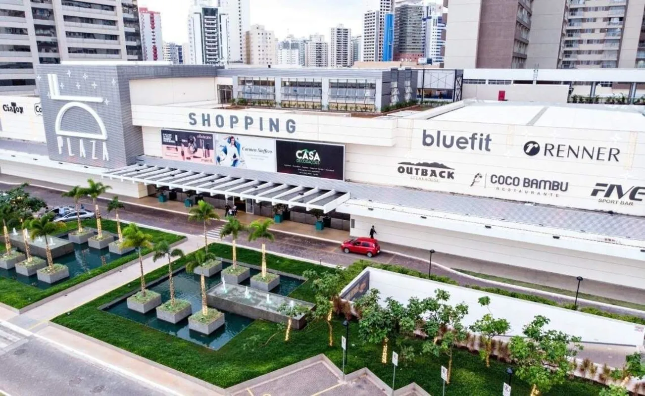 Conjunto de salas corporativas no DF Century Plaza - espaço e estratégia para o ...