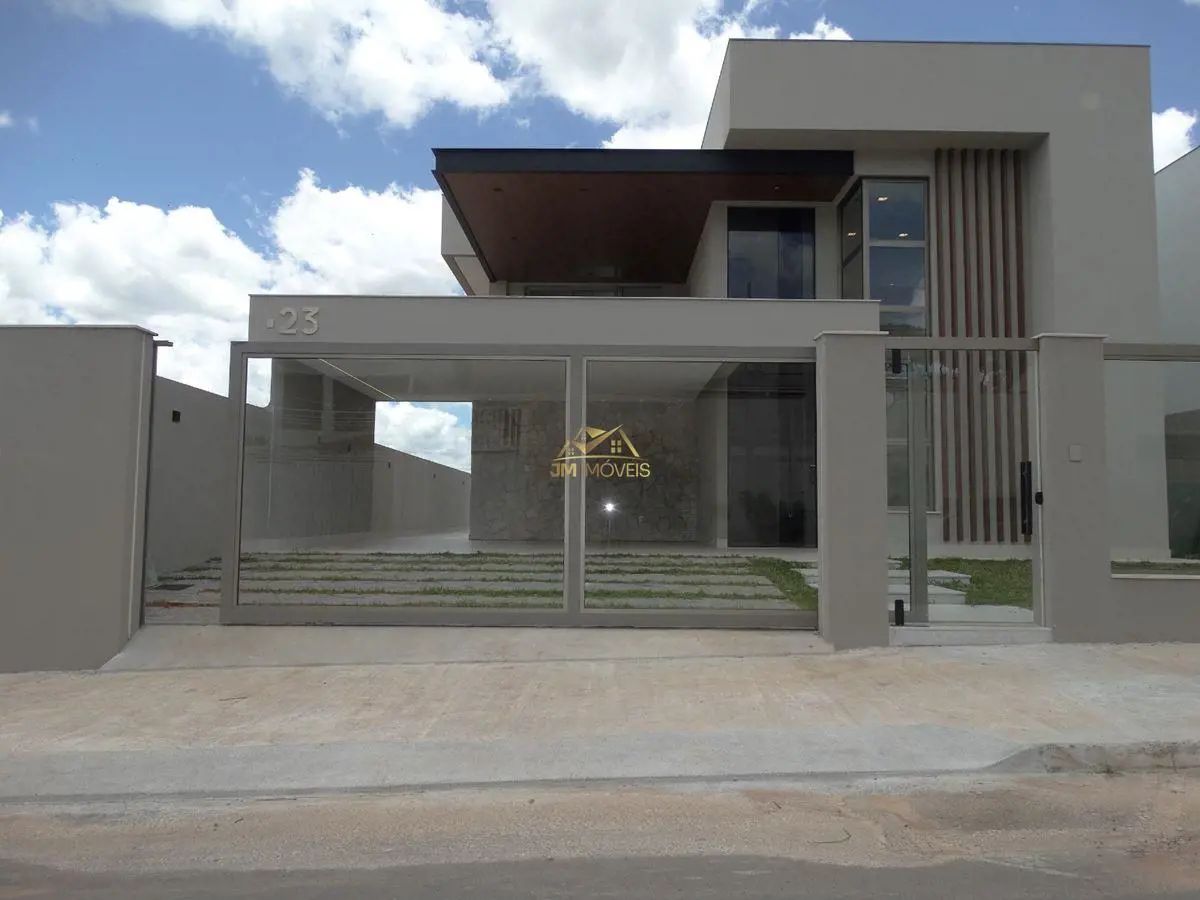 Casa de alto padrão no condomínio Império dos Nobres- Sobradinho DF a apenas 13 ...