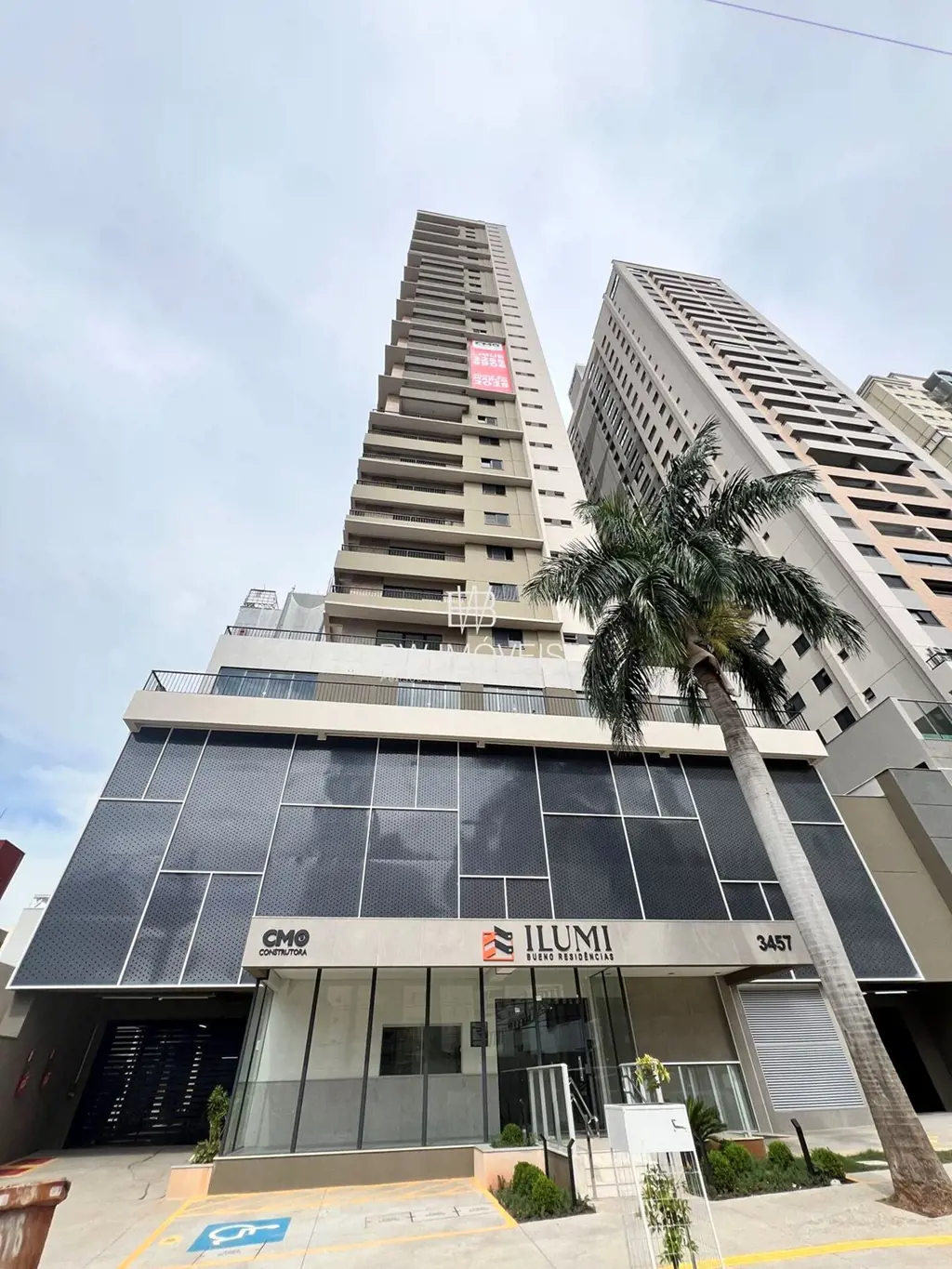  Apartamento Alto Padrão no Setor Bueno – 3 Suítes, Varanda Gourmet e Lazer Comp...