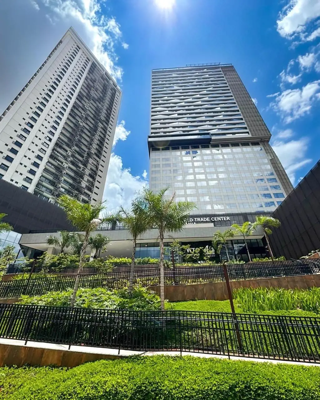  Laje Comercial para Aluguel no Edifício WTC – 791m² Oportunidade única para sua...