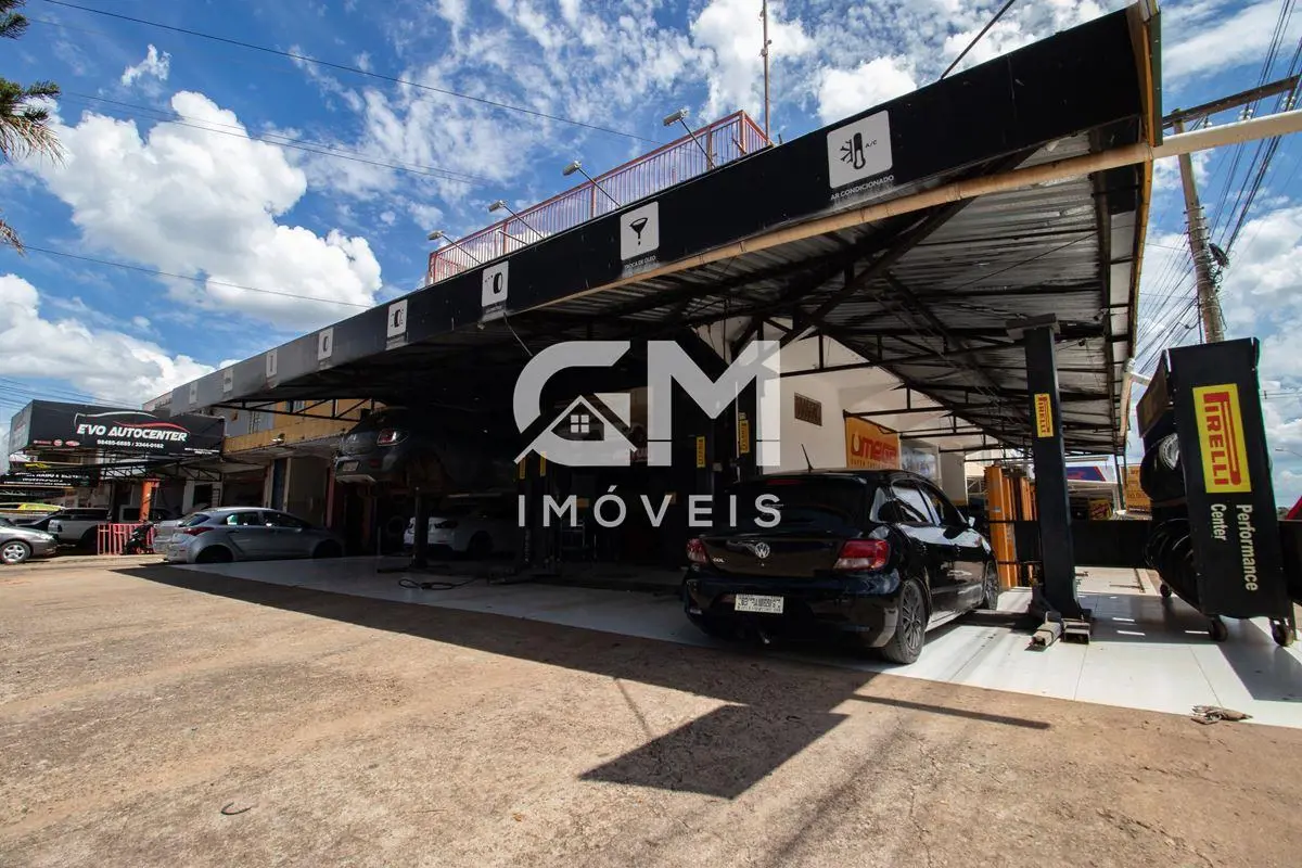 ACEITA IMÓVEL DE MENOR VALOR COMO PARTE DO PAGAMENTOÁrea Total: 200m²;Área Útil:...