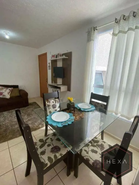 Vende- se um lindo apartamento todo mobiliado.- Sala- Cozinha- 2 dormitorios - 1...