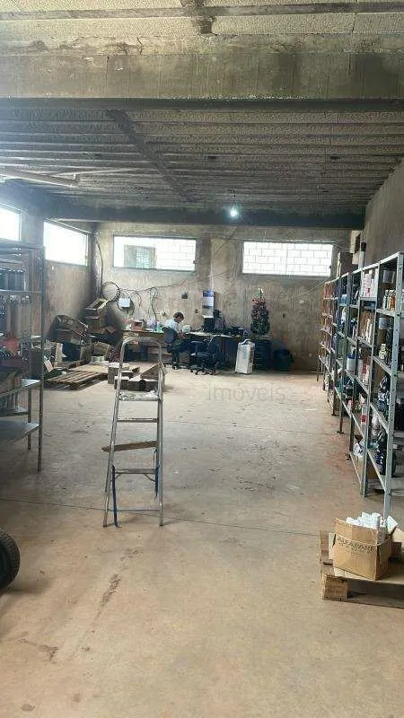 Prédio Comercial para Locação - Samambaia SulIdeal para empresas que buscam espa...