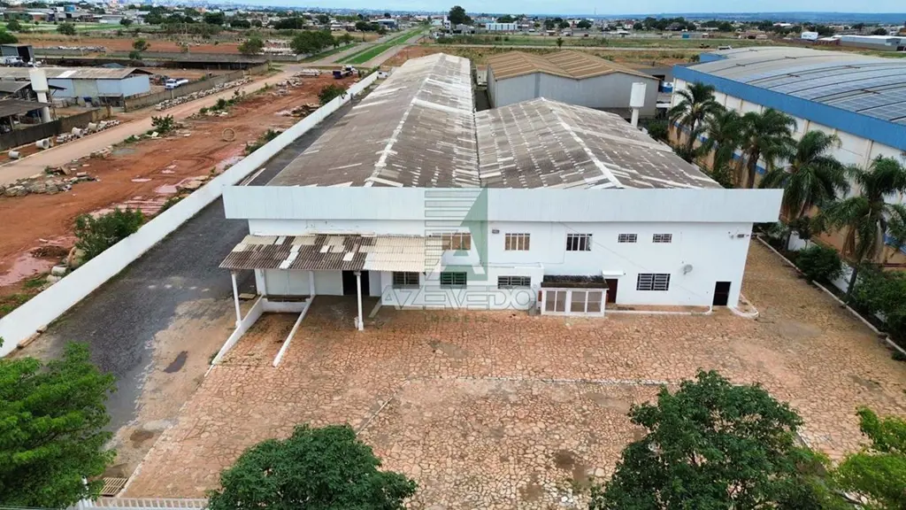 Localização: Setor de Materiais de Construção, CeilândiaÁrea Total: 9.500 m²Área...