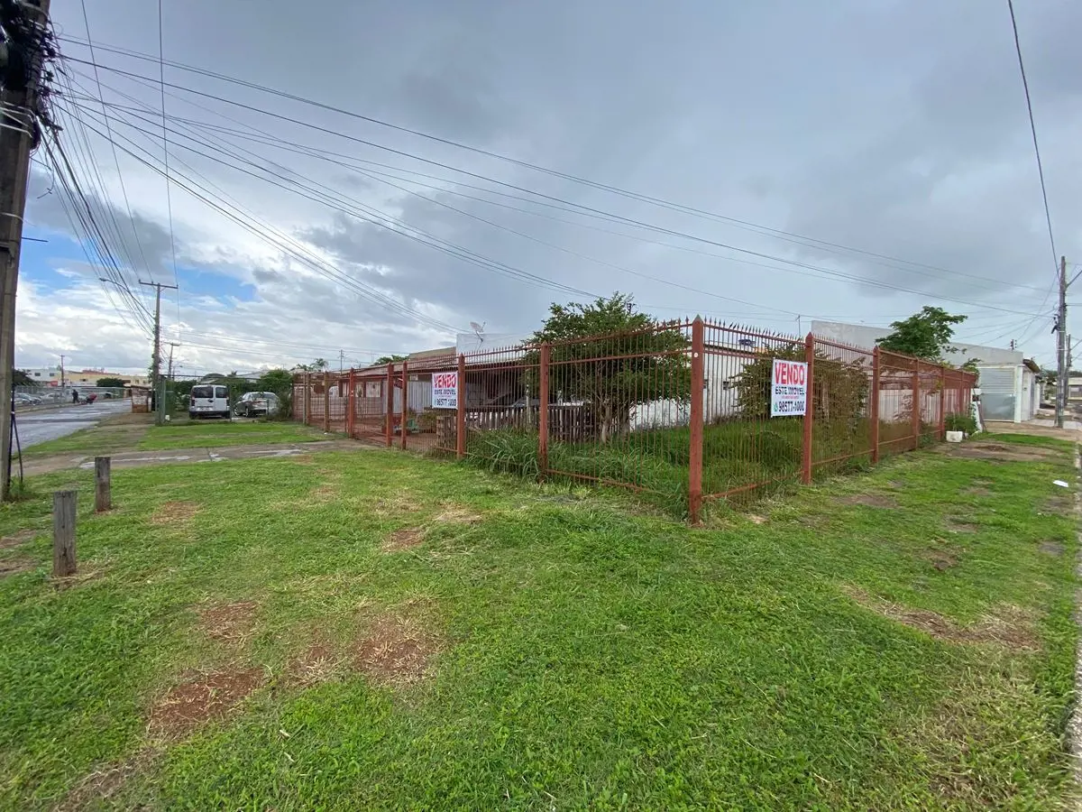 Lote ESQUINA QNL 23 - COMERCIALExcelente oportunidade de investimento na QNL 23 ...