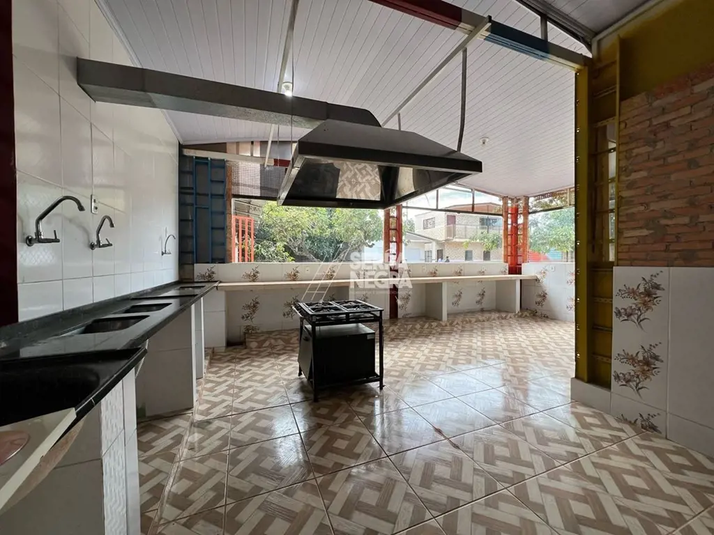 Excelente imóvel comercial em área rural, localizado no centro de Monte Alto em ...