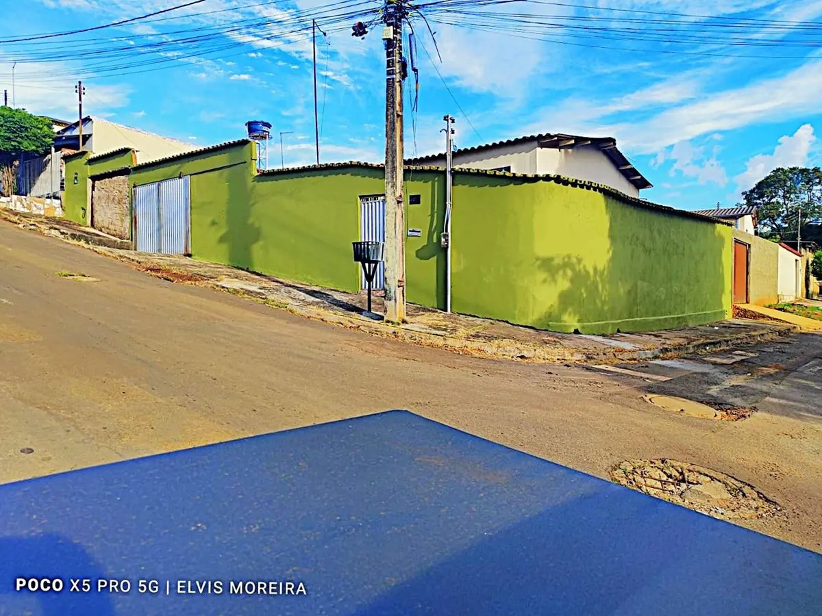 CASA À VENDA, 3 QUARTOS, LOTE INTEIRO DE ESQUINA, NO BAIRRO CALIXTO ABRÃO, EM AN...