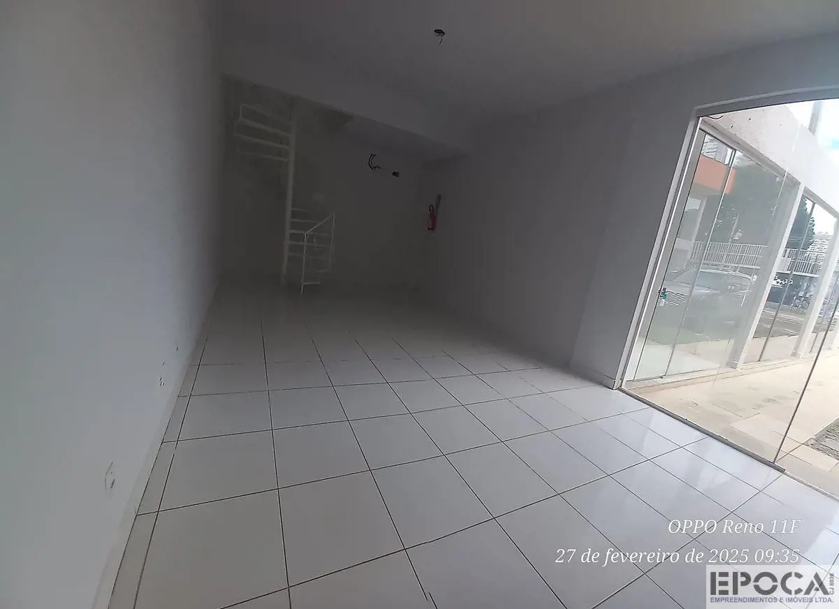 SALA COMERCIAL DE 45 M² (SALA 10)COM 01 BANHEIRO 01 MEZANINO 01 VAGA EM FRENTE A...