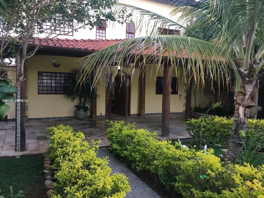 SABOIA IMOVEIS - VENDE: Descubra o conforto e a praticidade desta encantadora ca...