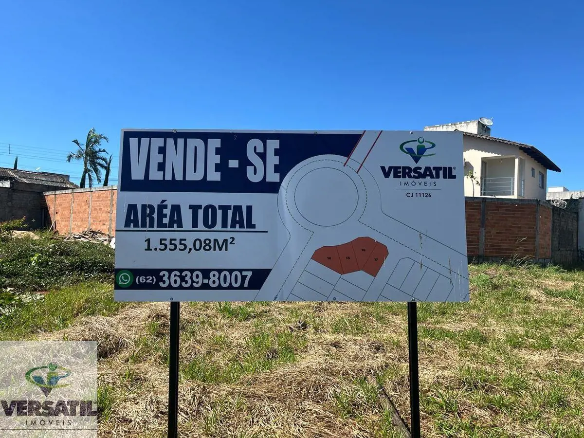 Excelente área à venda, com um total de 1.555,08 m² de frente a duas avenidas, e...