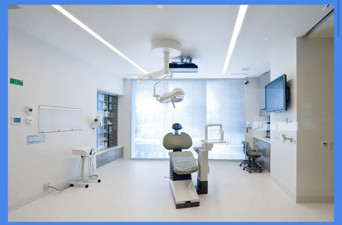 Alugo clínica odontológica completa com cadeiras, equipamentos, autoclave, ultra...