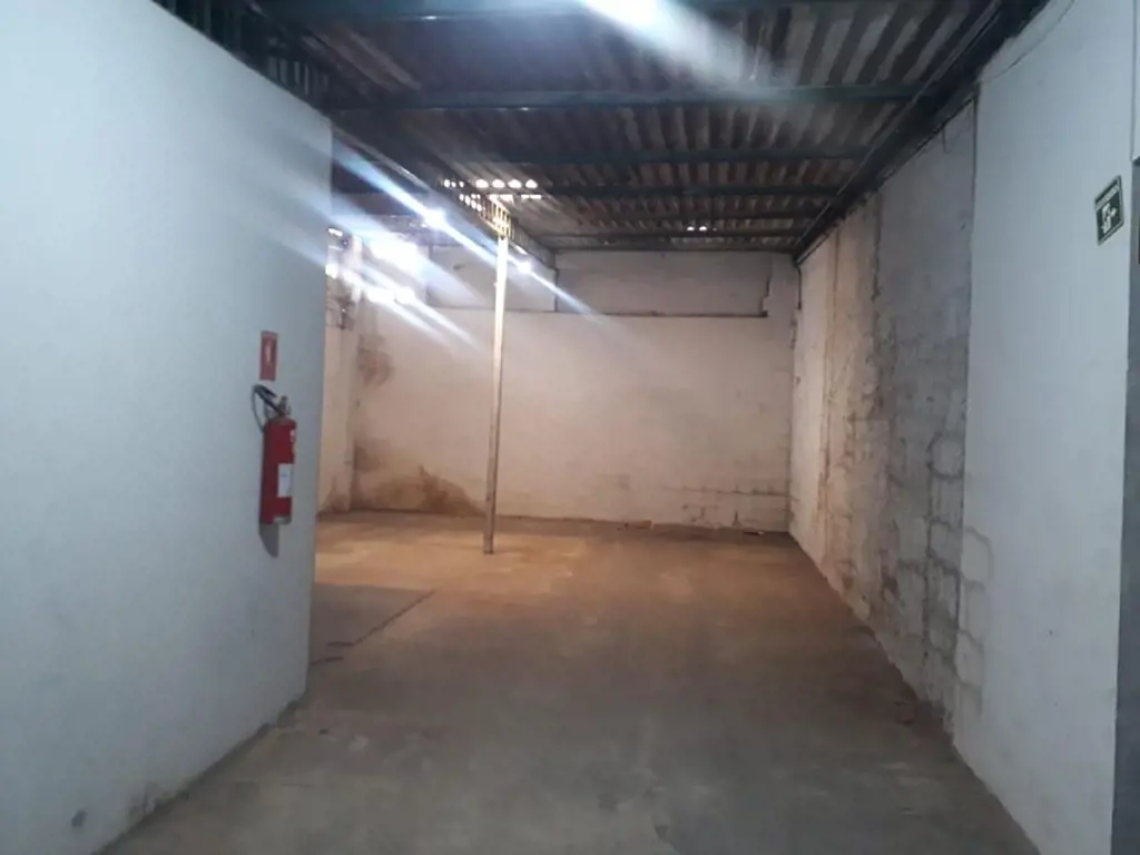 A sala comercial ideal para o seu negócio no melhor ponto da Avenida Castelo Bra...