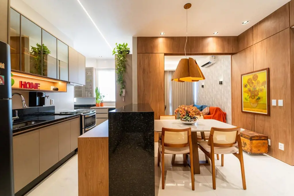 Diferenciais:Vista Livre;Duplex 3 Qts;Sendo 1 Suítes;Espaço gourmet completo;Pis...